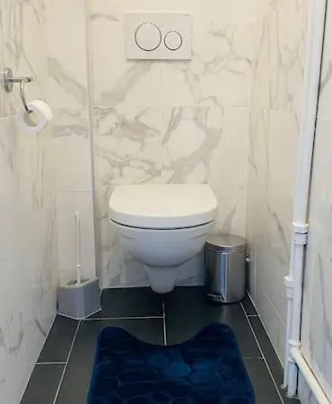 3 Pieces A Saint-cyr